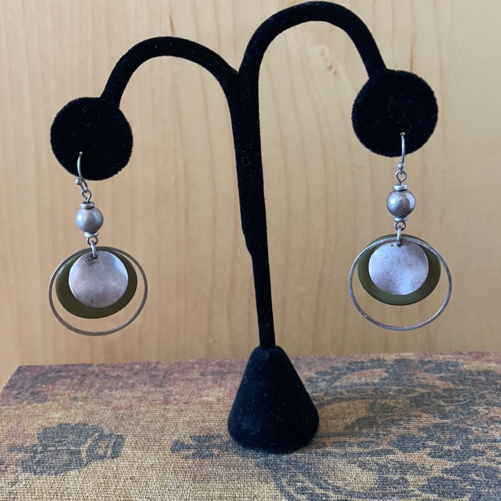 NWT Candy Did It! Rustic Silver And Army Green Disc Earrings